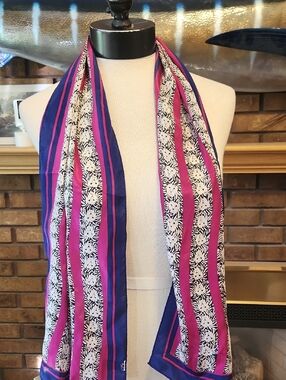 Anne Klein Possible Silk Scarf Pink Purple Black And White Lion Logo